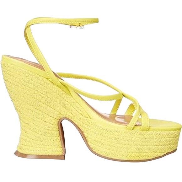 "Marc Fisher LTD Women's Fetch Heeled Sandal, Yellow 700, Size 7.5" - Picture 3 of 4